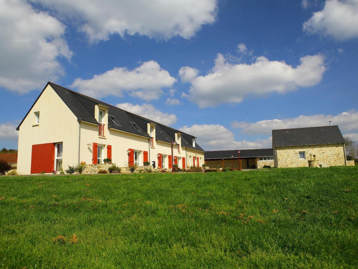 Gites De La Ferme De Vur Ven Gouvieux Exteriör bild