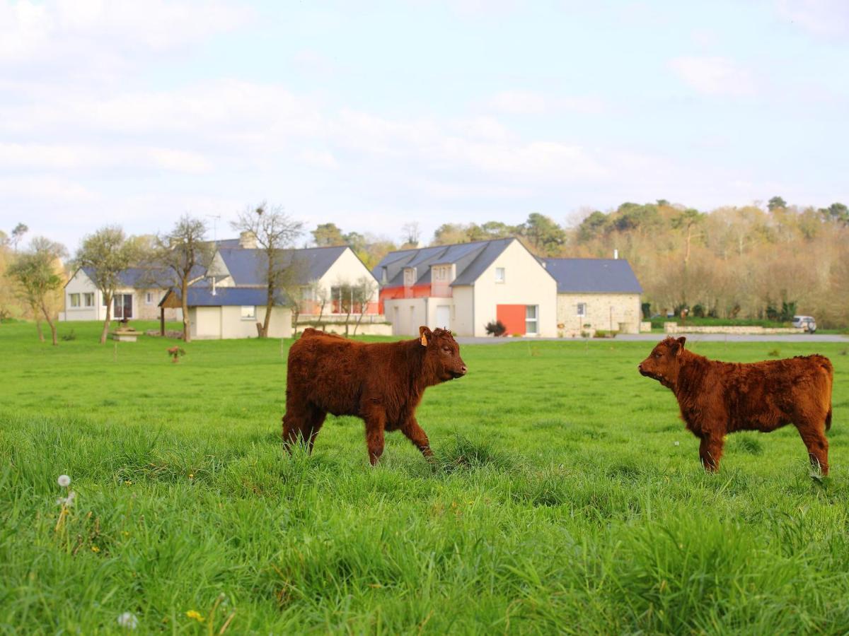 Gites De La Ferme De Vur Ven Gouvieux Exteriör bild